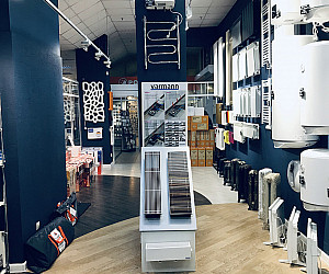 Большой выбор электрических и водяных конвекторов. Ждем вас по адресу: Ленинский пр-т 140, ТВЦ "Загородный Дом", 2 этаж, магазин ПрайсКлимат.